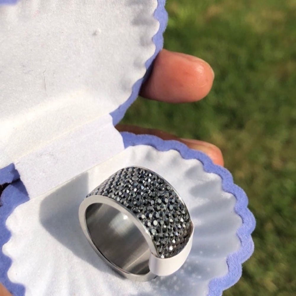 - Gorgeous Swarovski Elements Ring With Hematite … - image 5